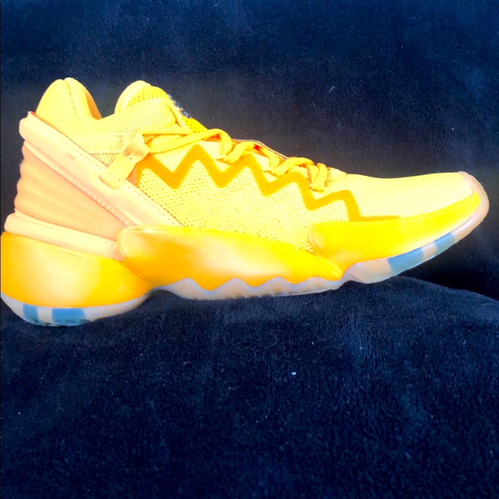 SOLD! Adidas crayola DON issue 2 - brand new